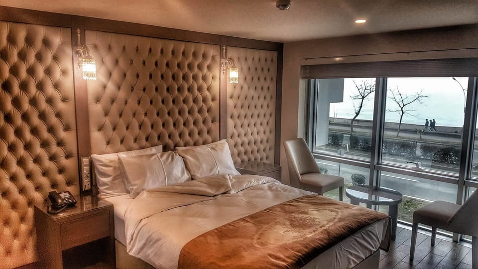 Suite | Premium bedding, minibar, in-room safe, desk
