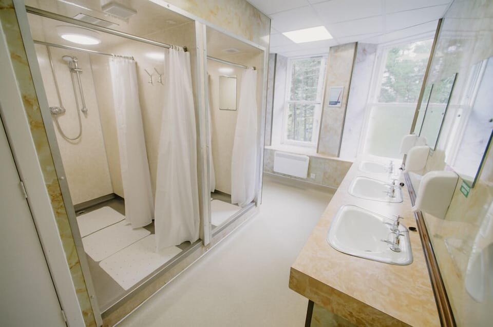 Shower, toilet paper