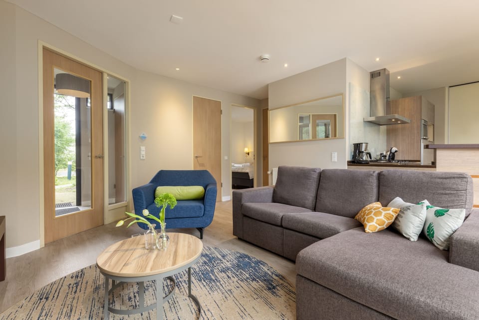 Elite Cottage, 2 Bedrooms | Living area