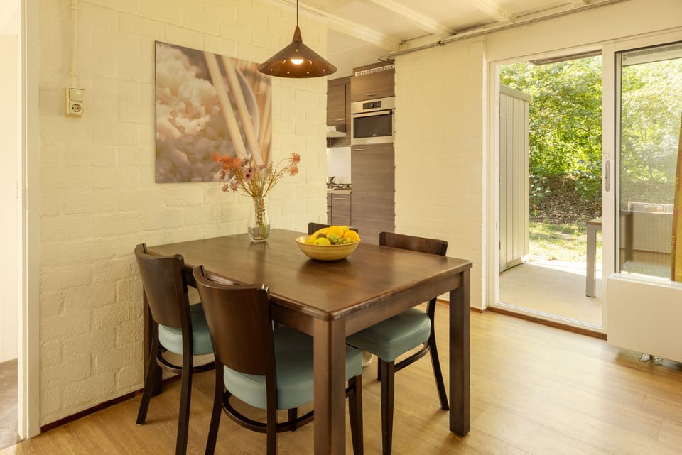Deluxe Cottage ( VIP ) | Living area | Flat-screen TV, fireplace