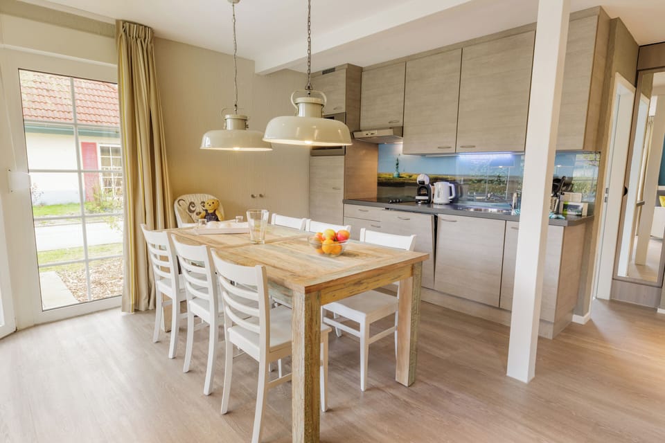 Premium Cottage, 3 bedrooms | Free WiFi, bed sheets