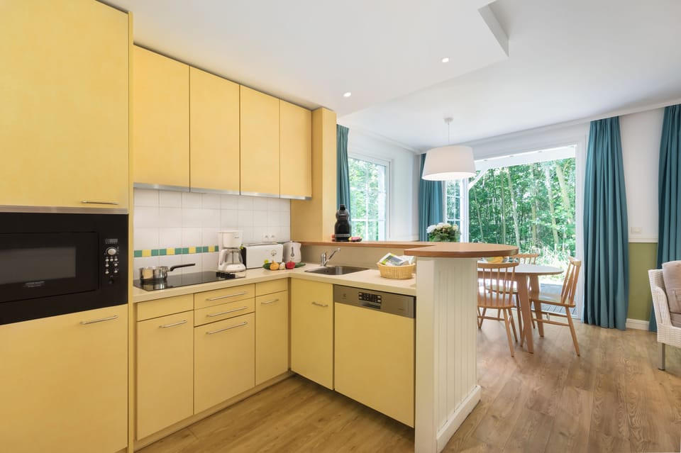 New Design Premium Cottage 6 people  | Private kitchen | Full-size fridge, microwave, stovetop, dishwasher