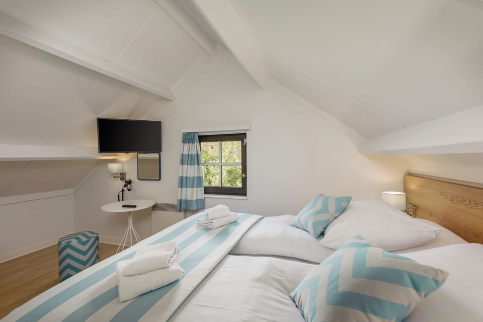 Deluxe Cottage | Free WiFi, bed sheets