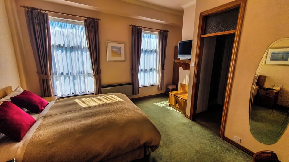 Comfort Double Room | 10 bedrooms, individually decorated, individually furnished, desk