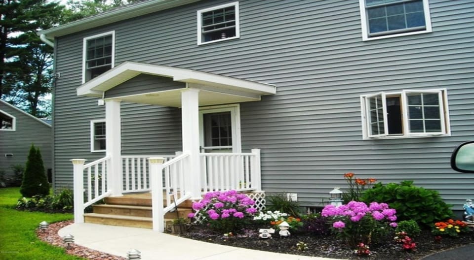 Front of house