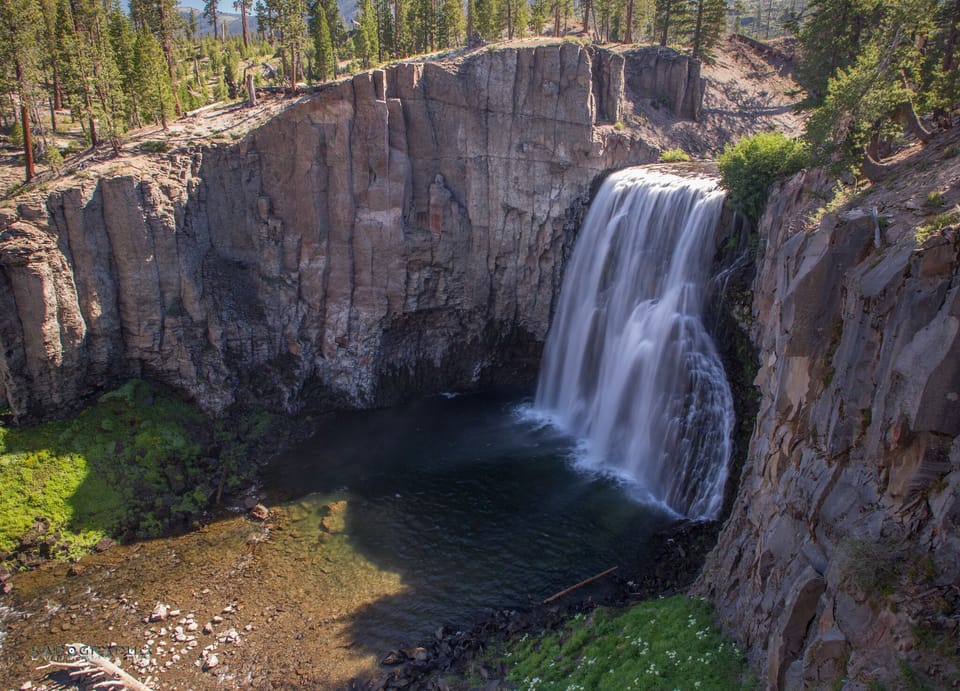 Rainbow Falls is a great hiking destination.