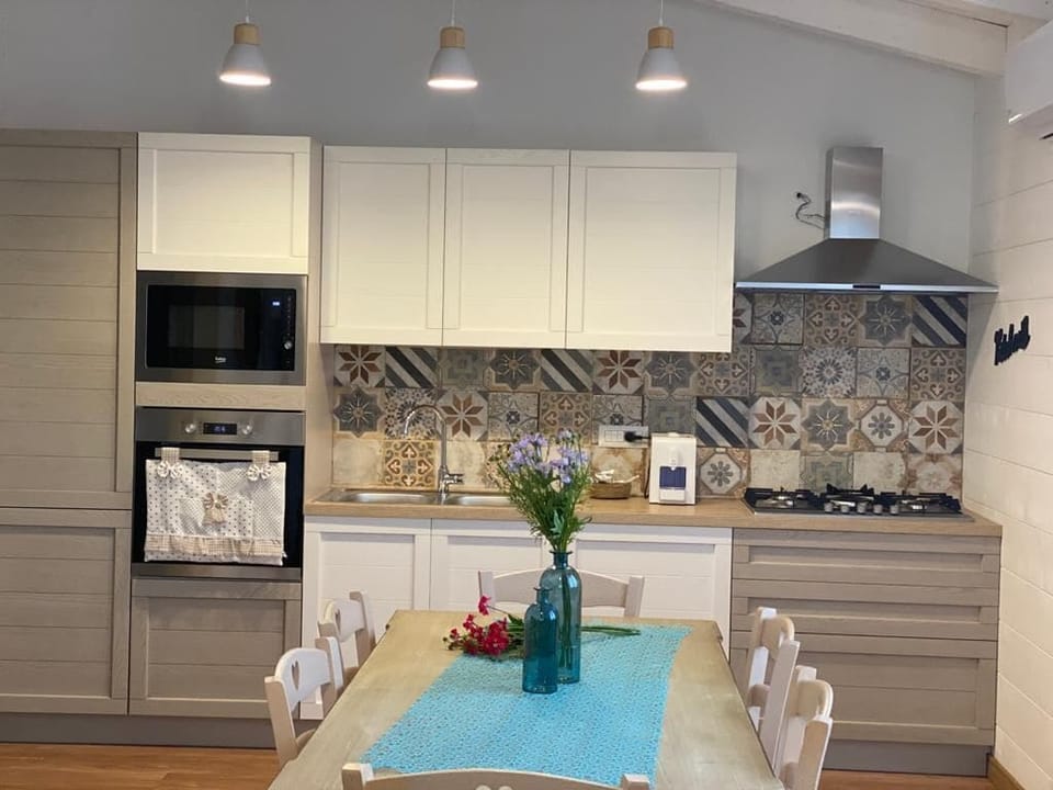 Superior Chalet, 1 Bedroom | Private kitchen | Mini-fridge