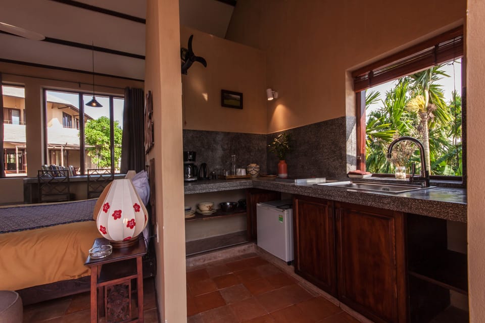 Sati Sunset River Studio | Private kitchenette | Coffee/tea maker, electric kettle, eco-friendly cleaning products