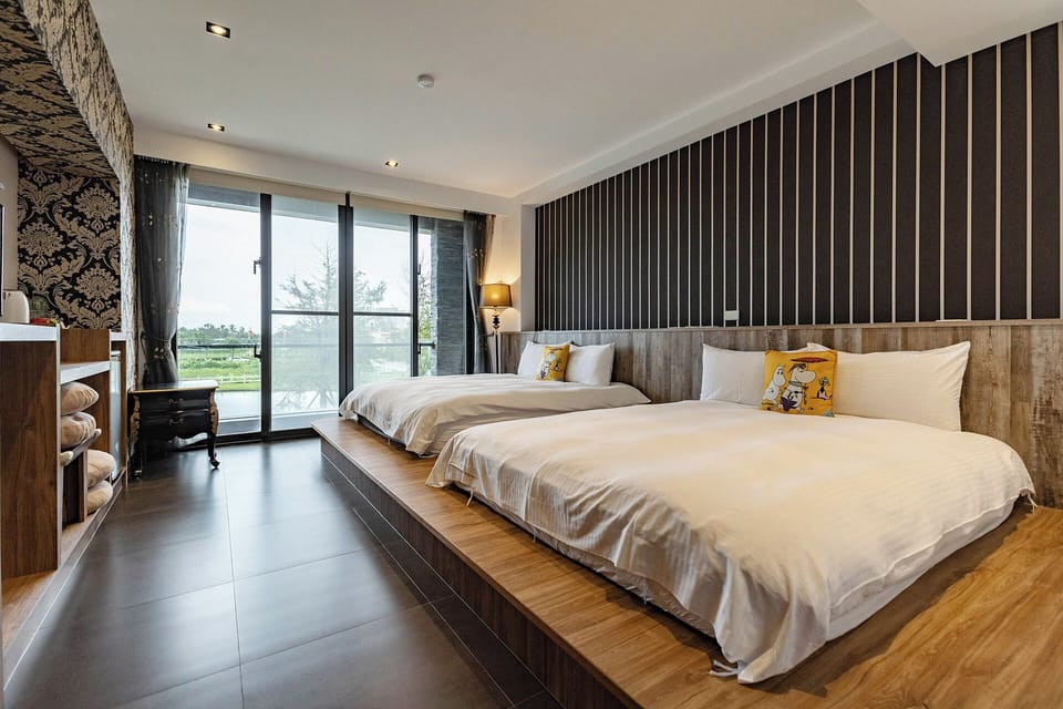 Gallery House | 1 bedroom, premium bedding, individually decorated