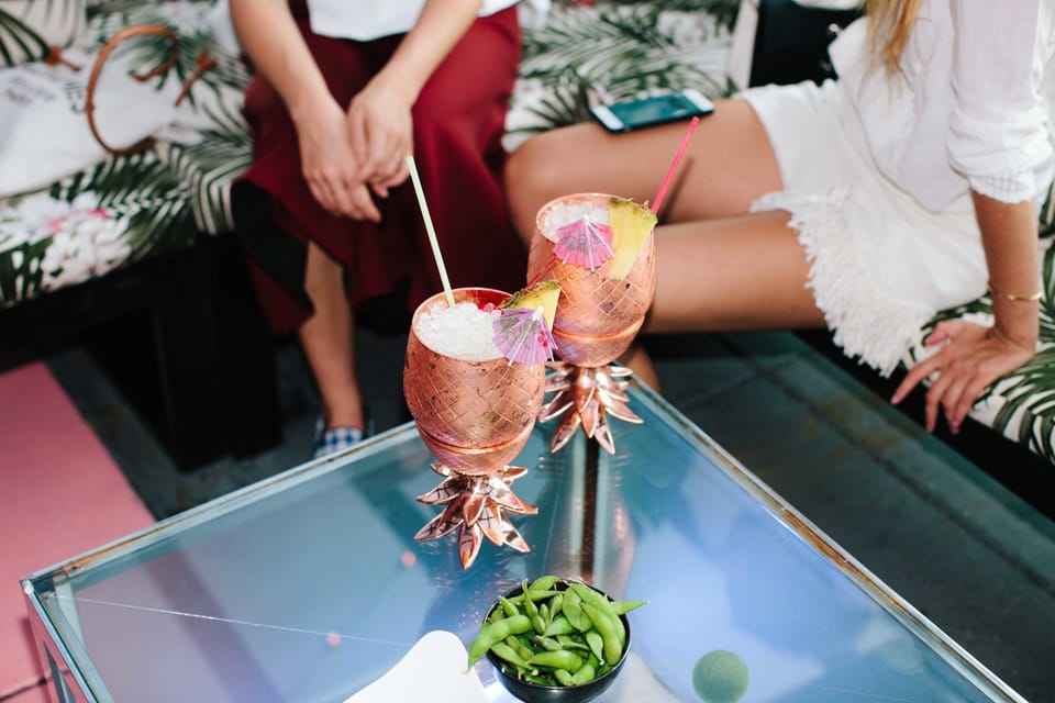 Cocktail bar