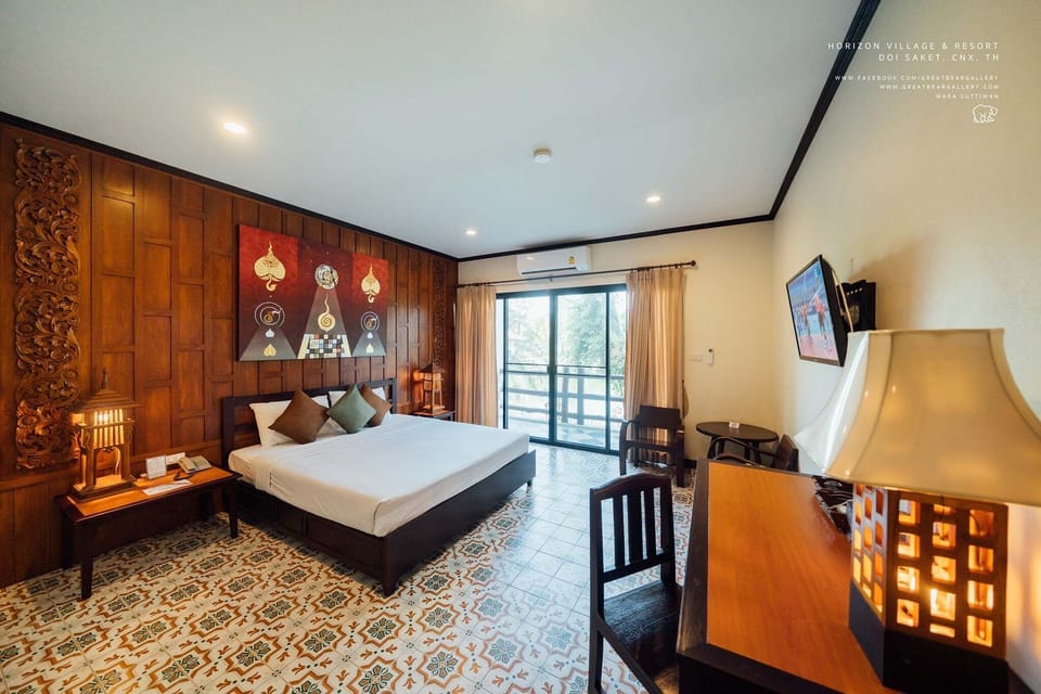 Superior Double or Twin Room, 1 Double or 2 Twin Beds, Non Smoking | 1 bedroom, in-room safe, desk, soundproofing