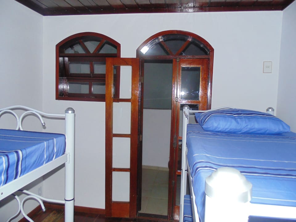 Shared Dormitory, Mixed Dorm (4 Beds / 4 Camas) | Free WiFi