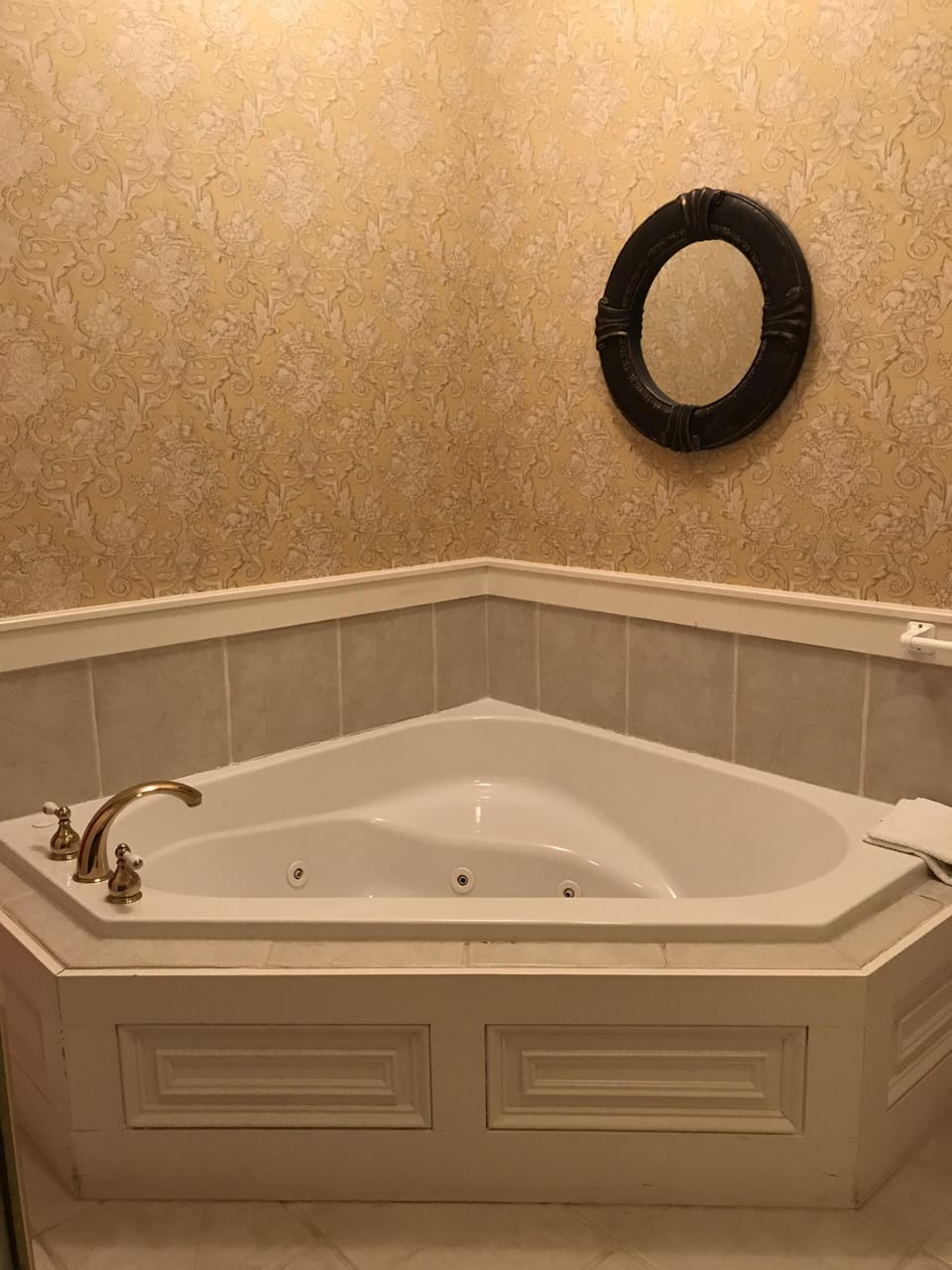Standard Double Room, Ensuite (Barnside Empire Luxury Su) | Bathroom