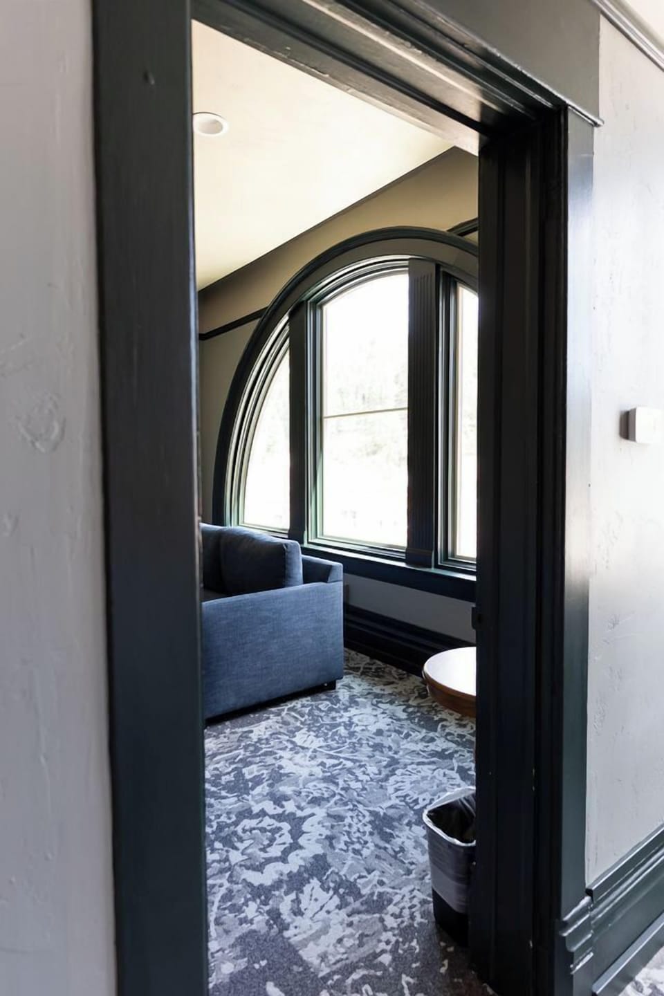 Romantic Suite, 1 King Bed, Non Smoking, City View | Free WiFi, bed sheets