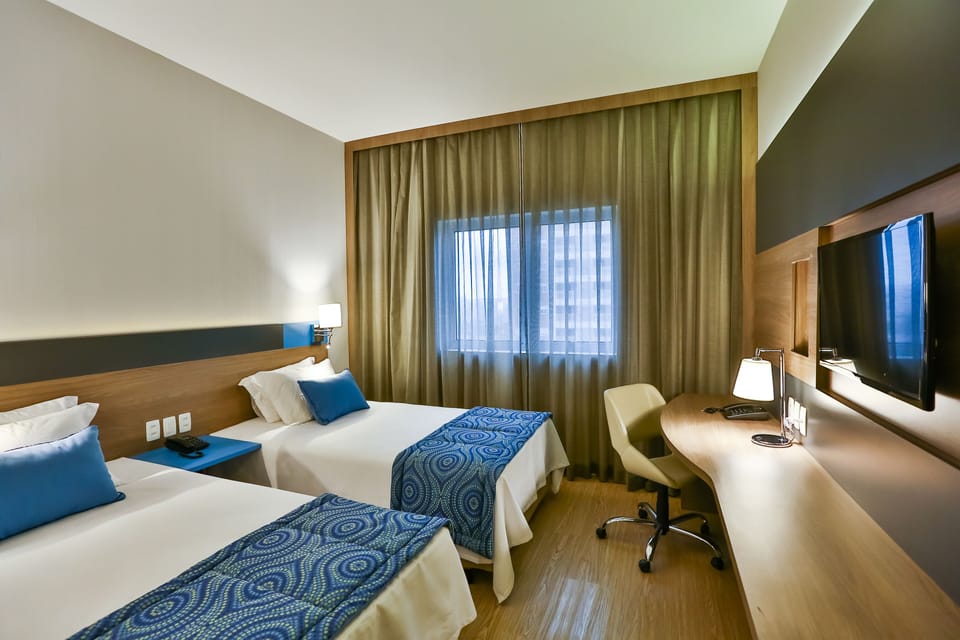 Family Room | In-room safe, desk, blackout drapes, soundproofing