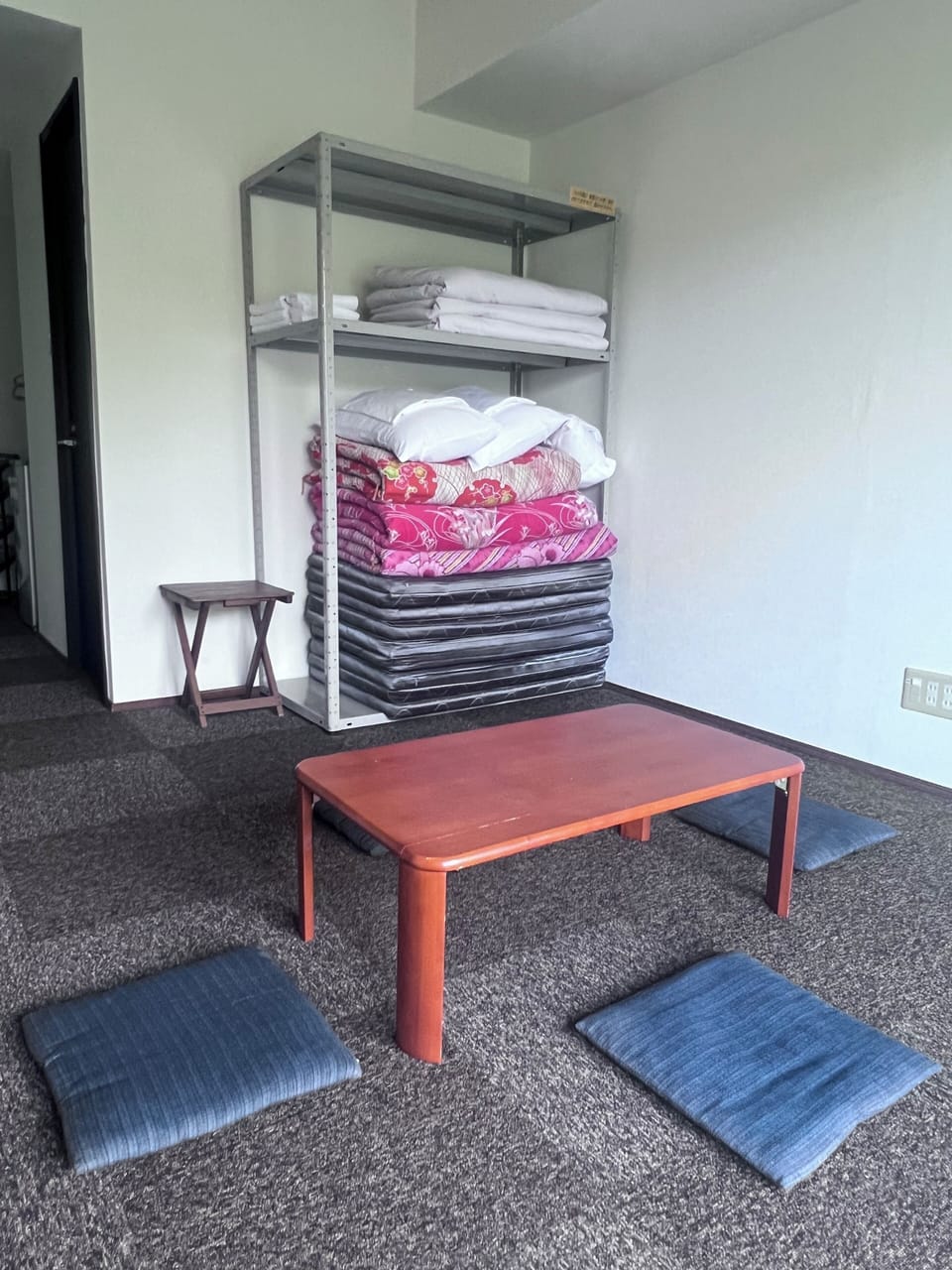 Japanese-Western Style Room [3 Futons, 2nd or 3rd floor, No elevator, Mountain side] Non-smoking | Desk, blackout drapes, WiFi (free), bed sheets