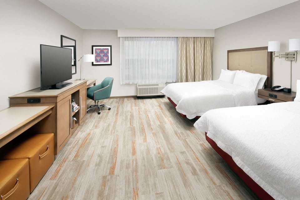 Room, 2 Queen Beds, Accessible, Bathtub | Premium bedding, in-room safe, free cribs/infant beds, free WiFi