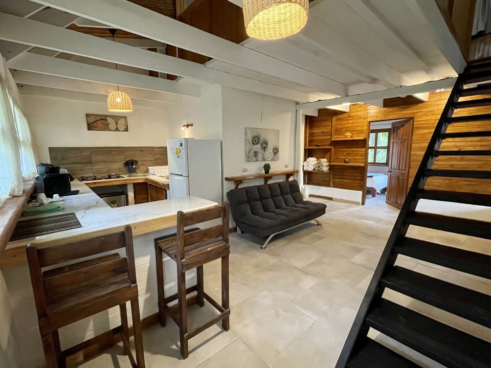 Superior Apartment, 2 Bedrooms, Kitchen, Garden View | Private kitchen | Fridge