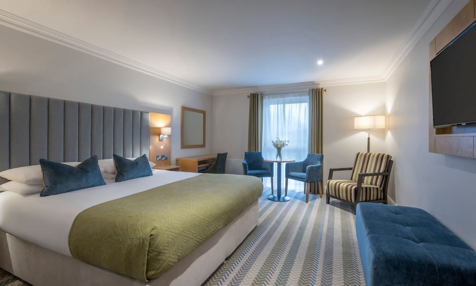 Double Room, Ensuite | Premium bedding, in-room safe, desk, iron/ironing board (on request)