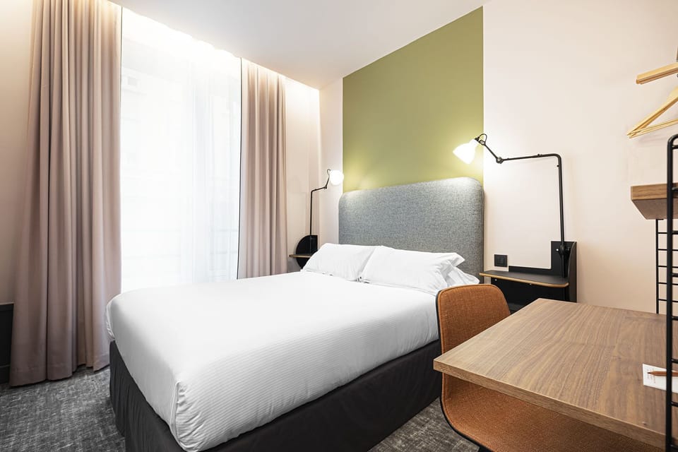Premium bedding, in-room safe, individually furnished, desk