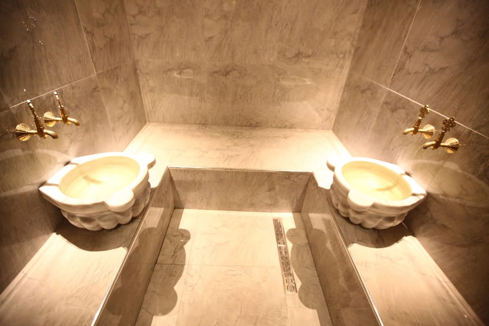 Sauna, Turkish bath