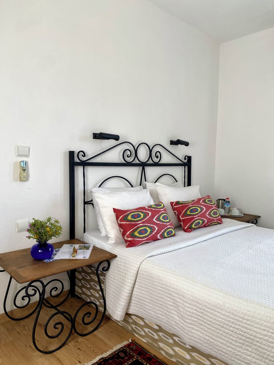 Individually decorated, individually furnished, free WiFi, bed sheets