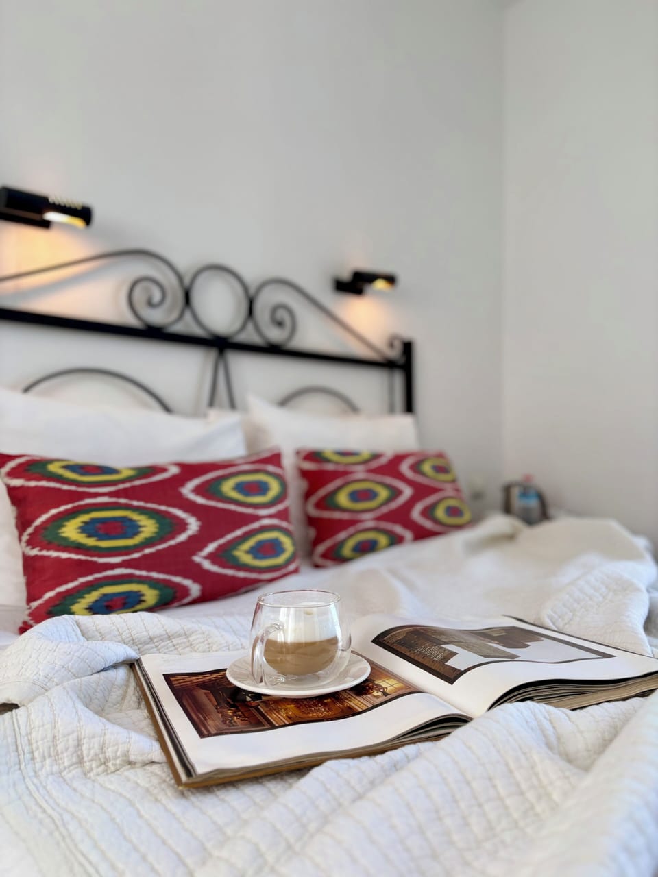 WiFi (free), individually decorated, individually furnished, bed sheets