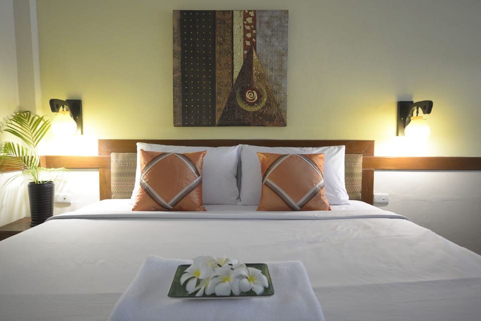Deluxe Room | Free WiFi, bed sheets