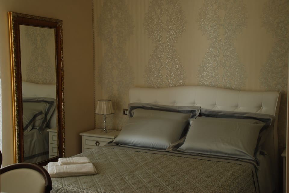 Deluxe Double Room, Terrace (Berenice) | Egyptian cotton sheets, premium bedding, memory foam beds, minibar