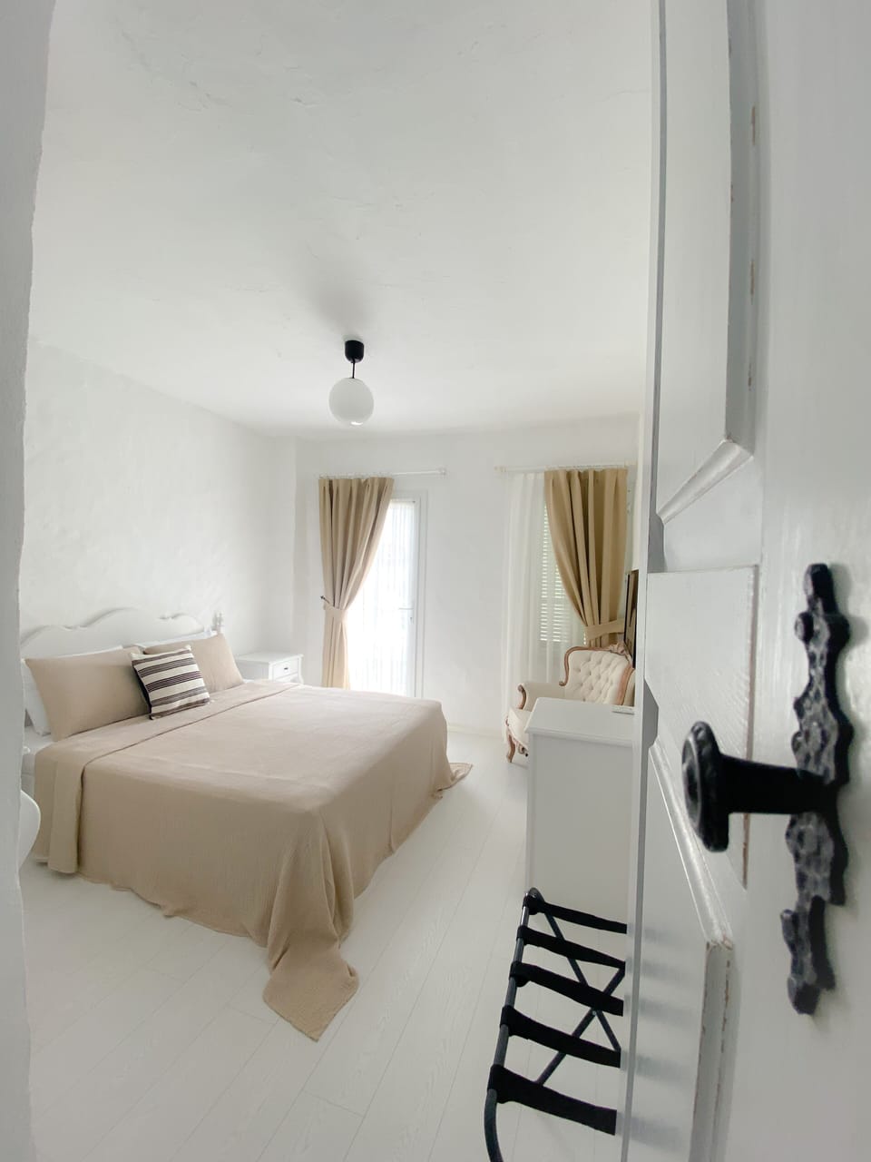 Standard Room, Balcony, Pool View | Premium bedding, minibar, individually decorated, individually furnished