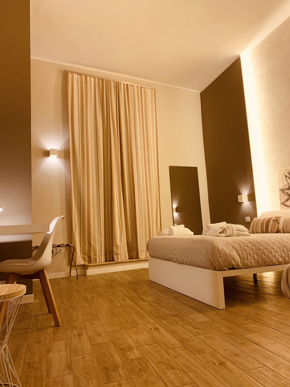 Premium Suite, 1 Bedroom, Balcony, Ocean View | Down comforters, minibar, individually decorated, individually furnished