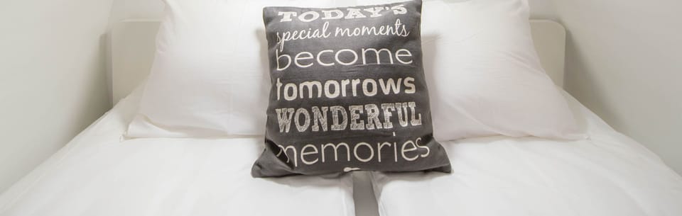 Design Apartment WHITE  | Individually decorated, soundproofing, iron/ironing board, free WiFi