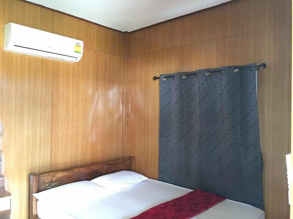 Standard Double Room | Free WiFi
