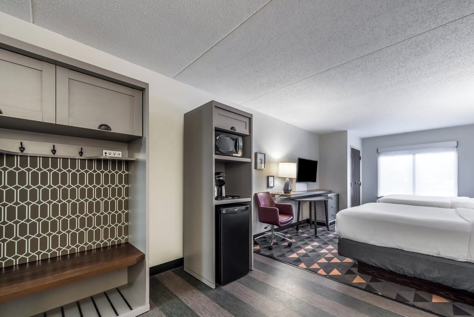 Desk, blackout drapes, iron/ironing board, free WiFi