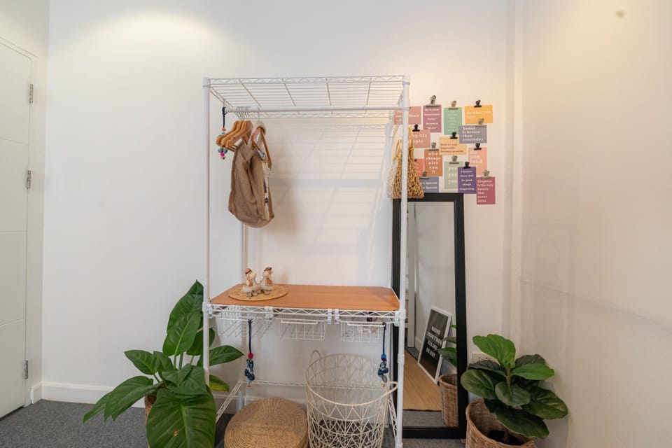Triple Room | Desk, blackout drapes, free WiFi, bed sheets