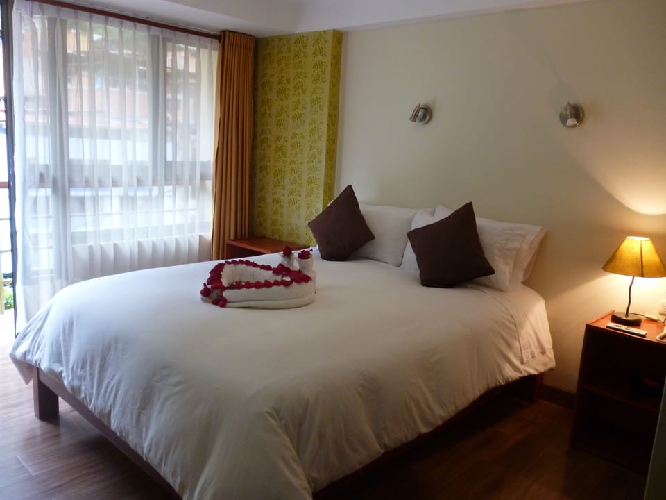 Double Room, Balcony | In-room safe, iron/ironing board (on request), rollaway beds (surcharge)