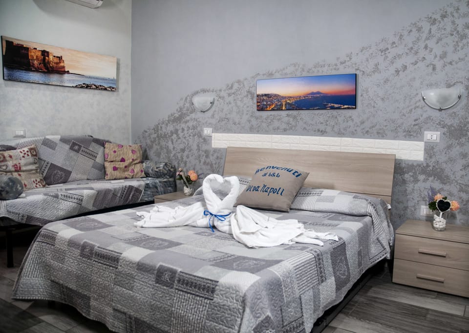 Family Room | In-room safe, desk, iron/ironing board, free WiFi
