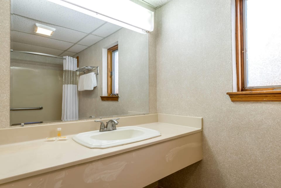 In-room safe, desk, laptop workspace, iron/ironing board