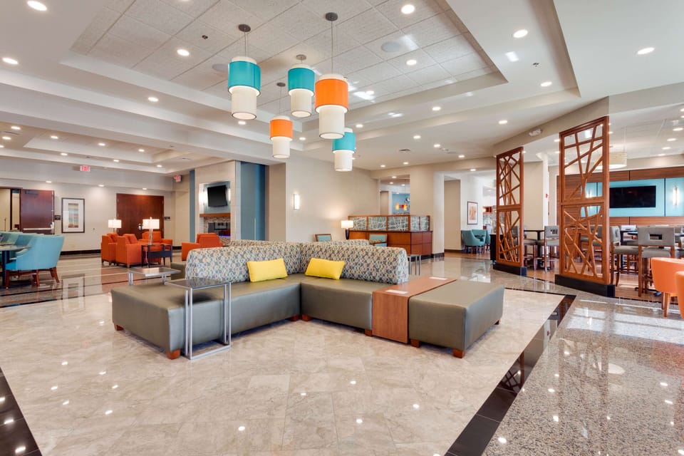 Drury Plaza Hotel St. Louis St. Charles Hotel in Saint Charles