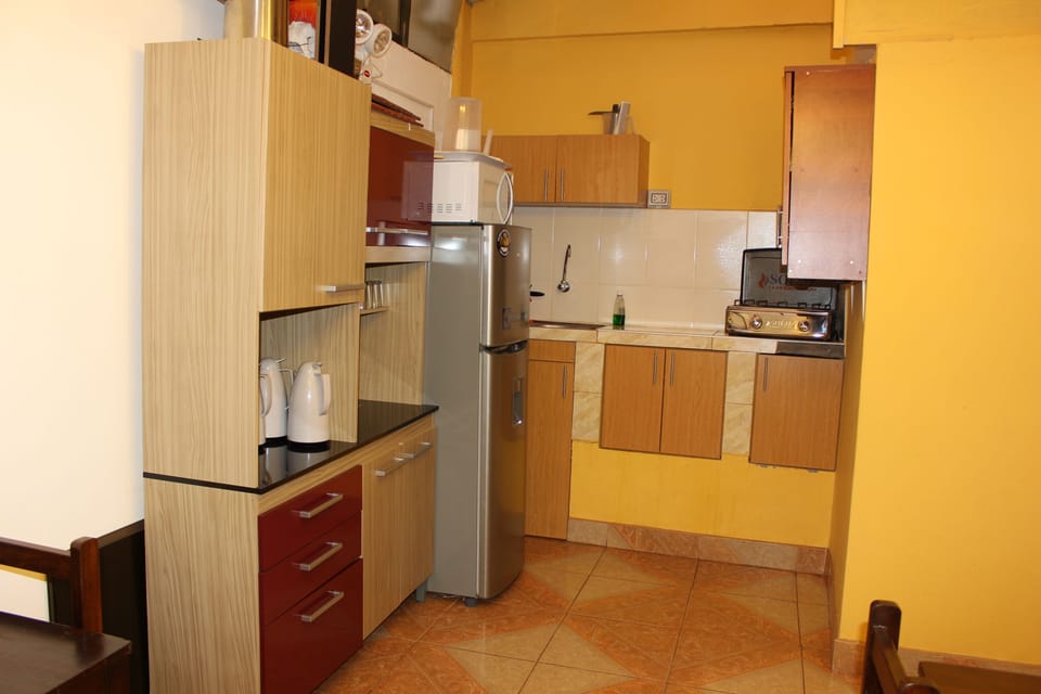 Cookware/dishes/utensils
