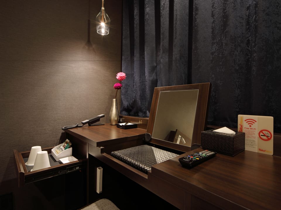 Room amenity