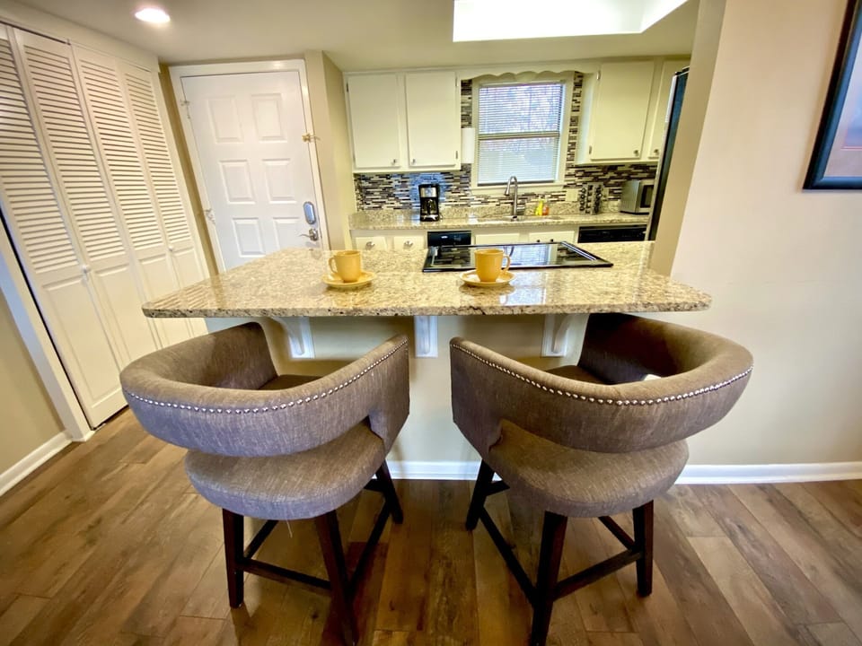 Pull up a barstool and enjoy your morning cup of coffee or afternoon cocktail.
