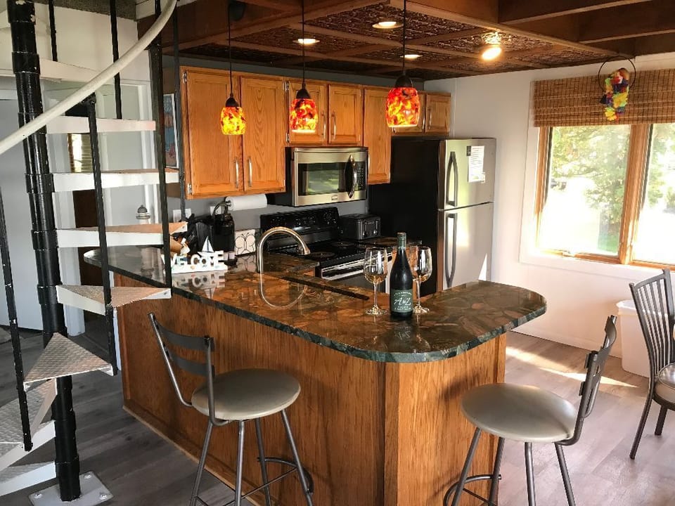 Casual kitchen seating