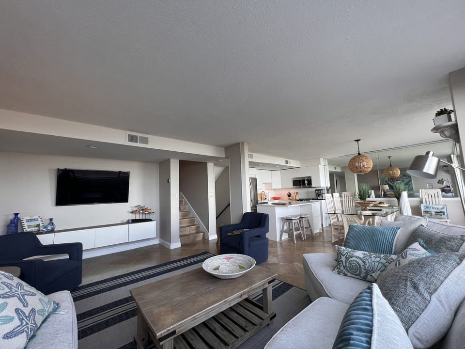 Living room with Samsung 4K HDTV and extra prewired HDMI connections. 