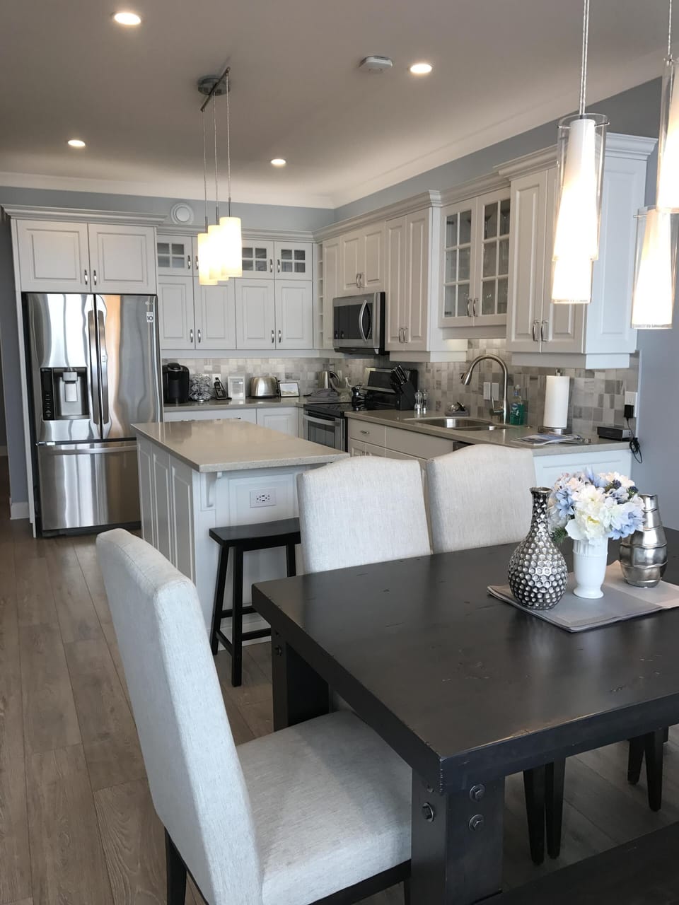 Fully-equipped kitchen with high-end appliances