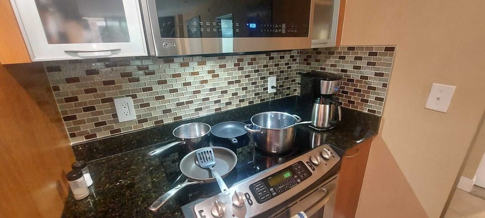 Full cooking ware