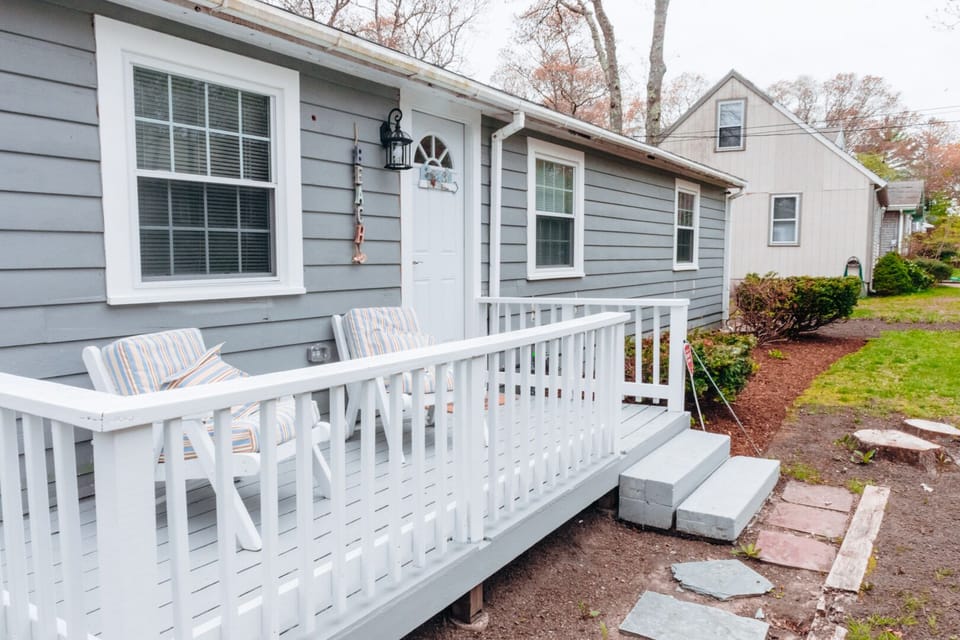 Front porch.