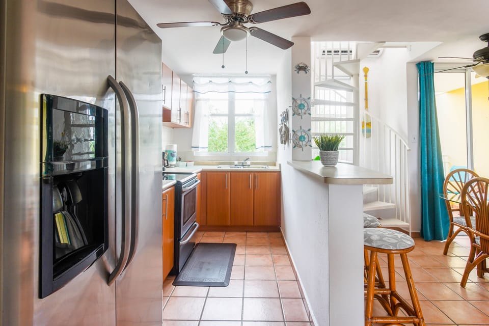 Fully equipped kitchen