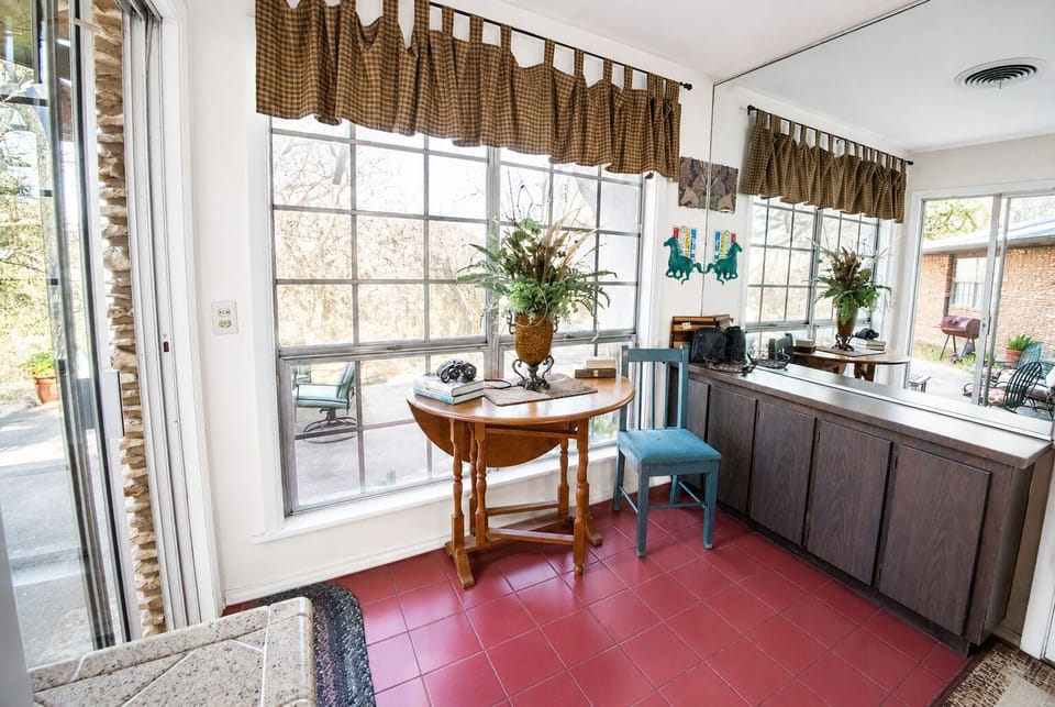 Alcove in the kitchen