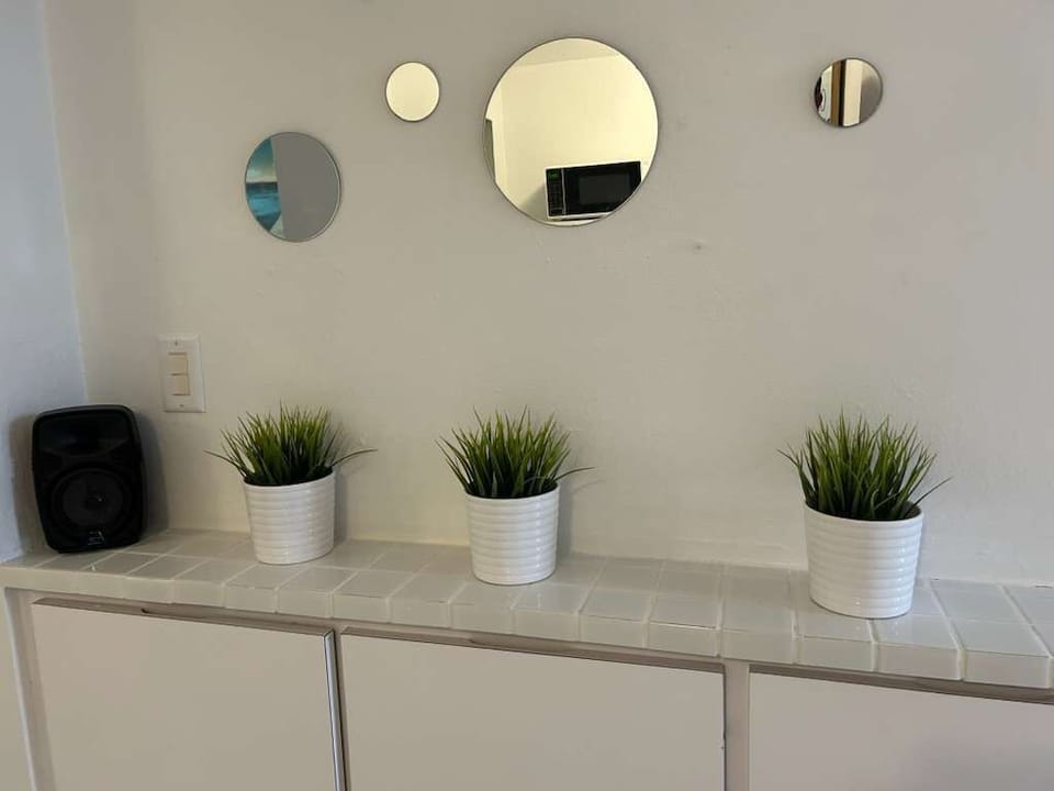 Hallway Cabinets (decorations)